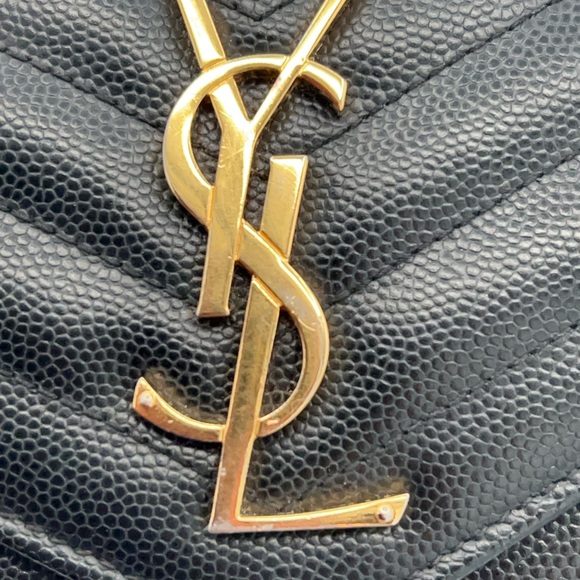YSL Cassandre Matelassé Large Flap Wallet in Black. - Picture 5 of 10